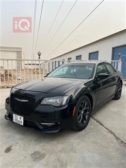کرایسلەر 300